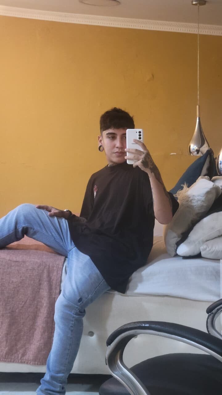 MarkOlsenn Gambar Trending 6701