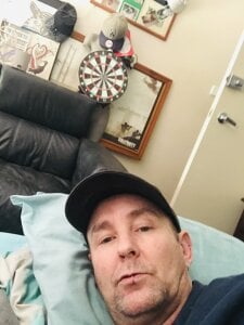 beg4mycutiepie0Ulick Public Foto 4