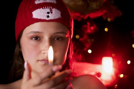 Krystal_Heartss Sensual Christmas Pic