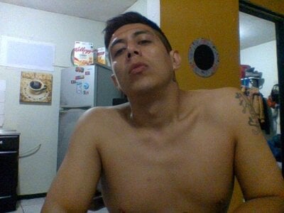 BeetledStoop's XXX Nude Photo 2