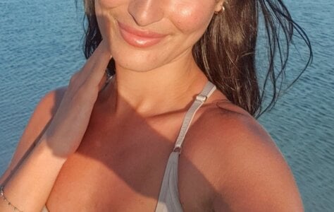 cassandra47 Public Photo 5