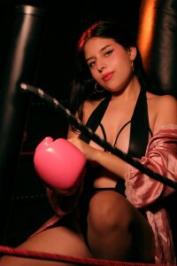 jhade_foxのBOXXXING TIME 🔥の 2枚の写真