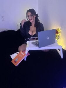 tania-latin lantin Bilde