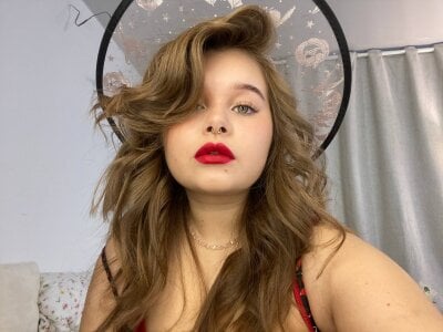 Anna_Nicol teasing witch Pic