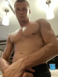 G-Millz816 Topless Pic 6