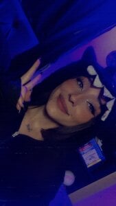 NickiYoungPublic Bild 7