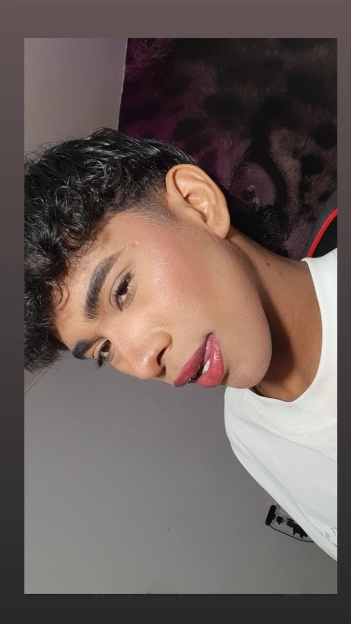 Foto em tendência de JERO_TEASE_S7S 8193