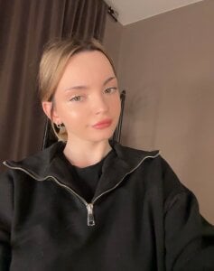 MaryFlare Public  9. fénykép