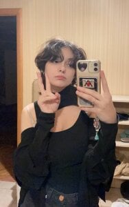 Ember_Lily Public Pic 4