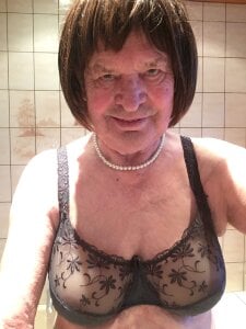 Dorle45 Dorle zeigt etwas neues Pic 5