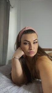 SweetCurvess Honey . fénykép