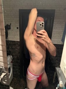 Dm_Brown Public Pic 3