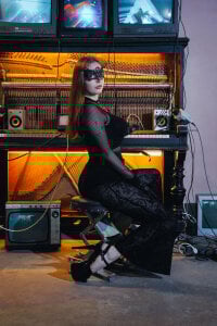 HoneyLace_ Masked Beauty Pic 7