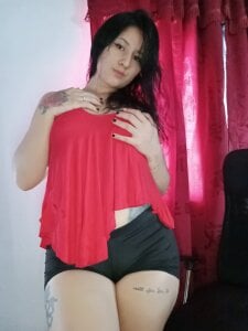 Megan_hotwife_ Public Pic