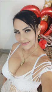 EmperatrizMilf Public Pic 3