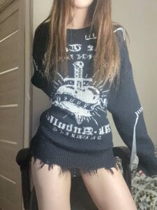 CutieWorm Your Mistress after Gaming slika 3