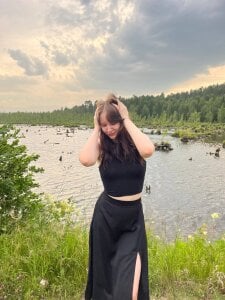 ElissaGlod Public Pic