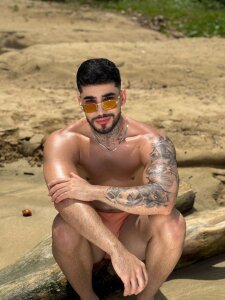 Ianalvarez your naughty boy Pic 8