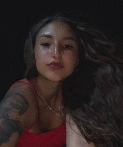 MlacutehereCoffee, Kisses & Cours图片