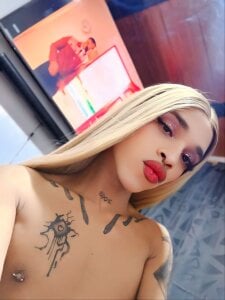 Electra_cum20 Kiss baby 😘 Pic 2