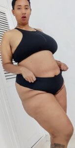 TiffantyAndStacy stacy 🍎😈😈 Pic 3