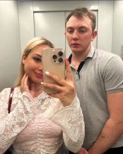 Crystal_Nuts Public 사진 6