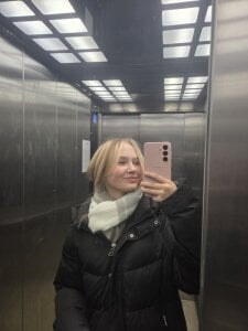 KarinRobertson: Good Morning, Trouble ( 3 фото)