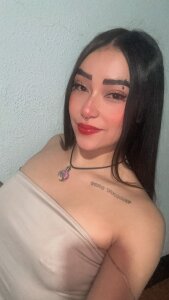 AshleyPinkk_ Public Foto 3