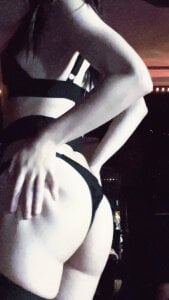 xoxosluttygirl Public Pic 6