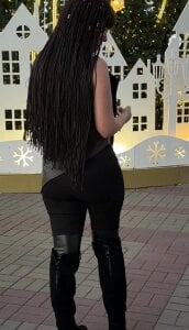 Cutie_orgasm Winter fairy tale in leather clothes Immagine  3