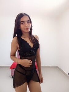 Mila_rouge06 sexy body Pic