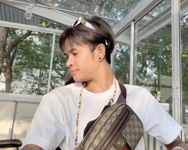 Asianboyth Public Pic 2