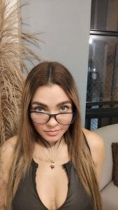 VIOLETA-QUEEN I'm watching you Kuva 4