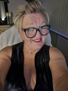 BridgetBlueEyes Public slika 9