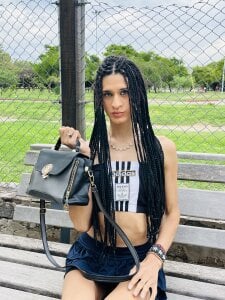 kimiLatina Kimi🫦 Foto 2