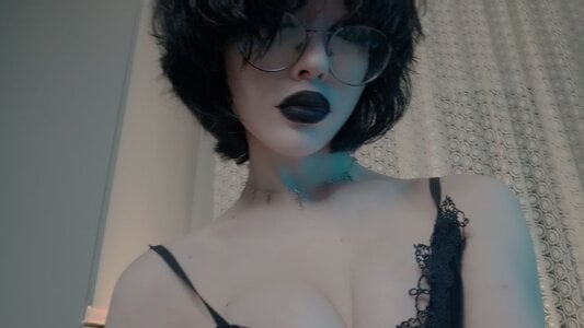 JodyHeap Goth album Pic 4