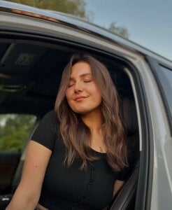 AmillyCarter outdoors Pic 4