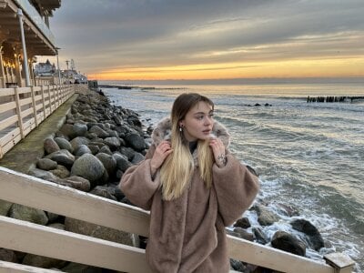 LunaMillie lil trip Pic 7