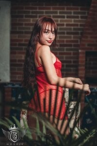 nathaly_bird Public Pic 4