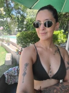 Harley-77 Public Pic 5