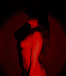 April_bowieIf red is a sin... today I want to sin. Bild 4