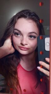 Emmacut Gracias por ponerme en favoritas ❣️ Εικόνα 2