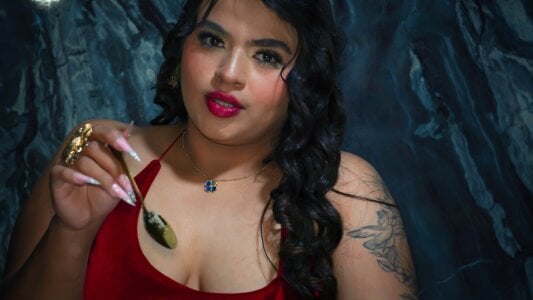 Karina_Andrade the girl in red  5. fénykép