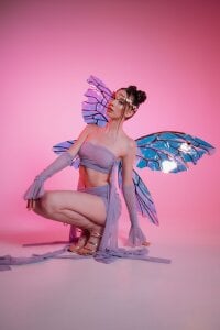 VeronicaVancesのEthereal Bloomの 4枚の写真