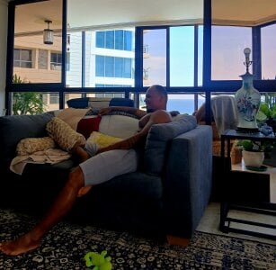 MorenazoXL Black and white Pic 3