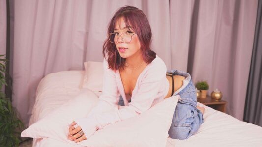 Pink makes me happy 🩷🫶🏼 de CaroSainz  3 Imagens