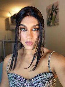 valentinahous I love taking pictures Pic 2