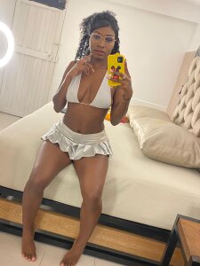 alika_brown_ Me❤️ Immagine  3