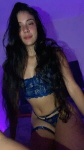 Camil4_white Public Pic 3