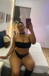 sweet temptation 👄 od Esmeralda_Duarte  3 snímek